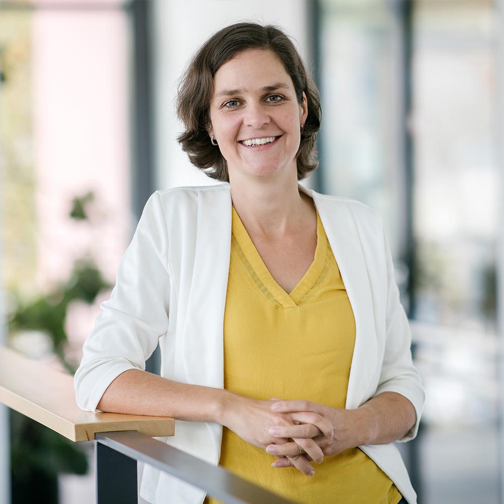 Ein Portrait von Dr. Kerstin Ludwig, CTO, Co-Founderin und Humangenetikerin der LAMPseq Diagnostics GmbH, einem Biotech Unternehmen aus Bonn